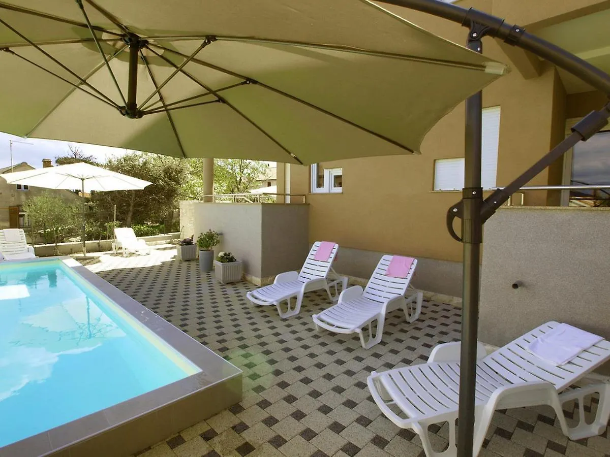 Apartment Mlasina.4 Nin
