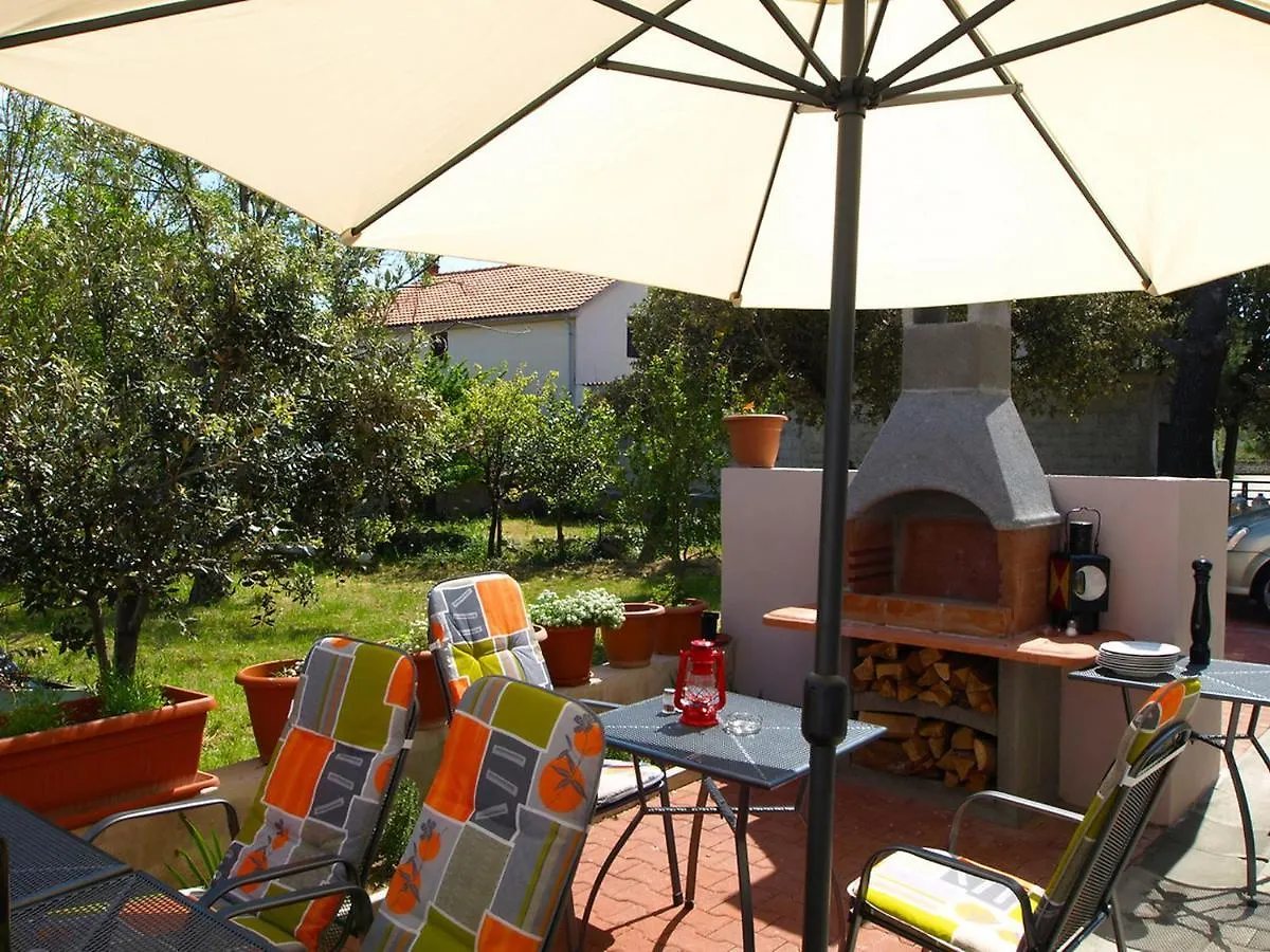 Apartment Mlasina.4 Nin 0*,  Croatia
