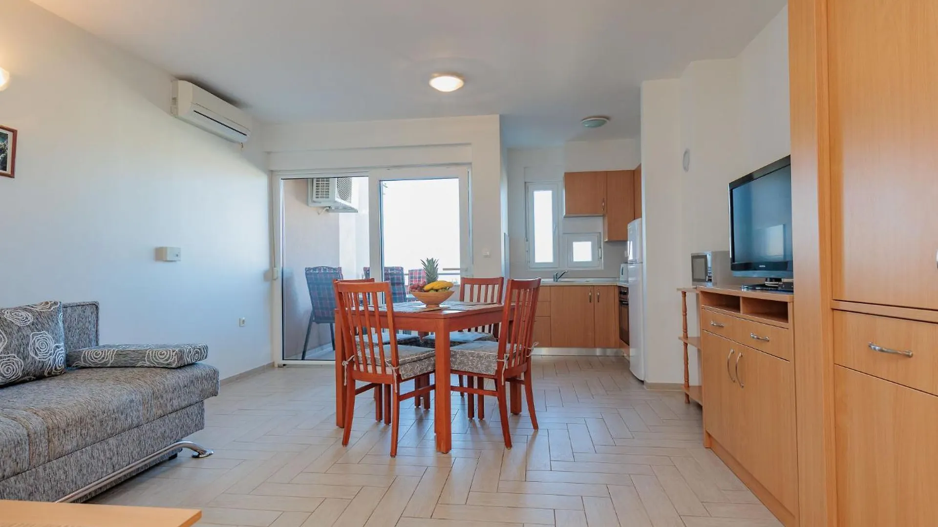 Apartment Mlasina.4 Nin