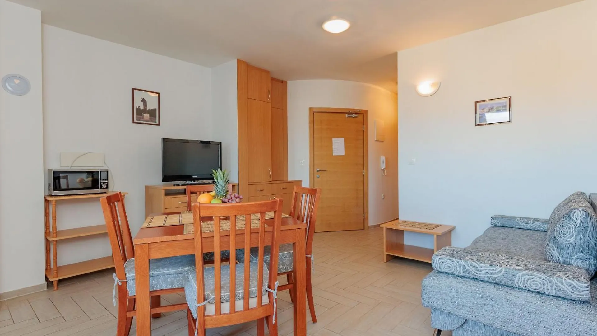Apartment Mlasina.4 Nin Croatia