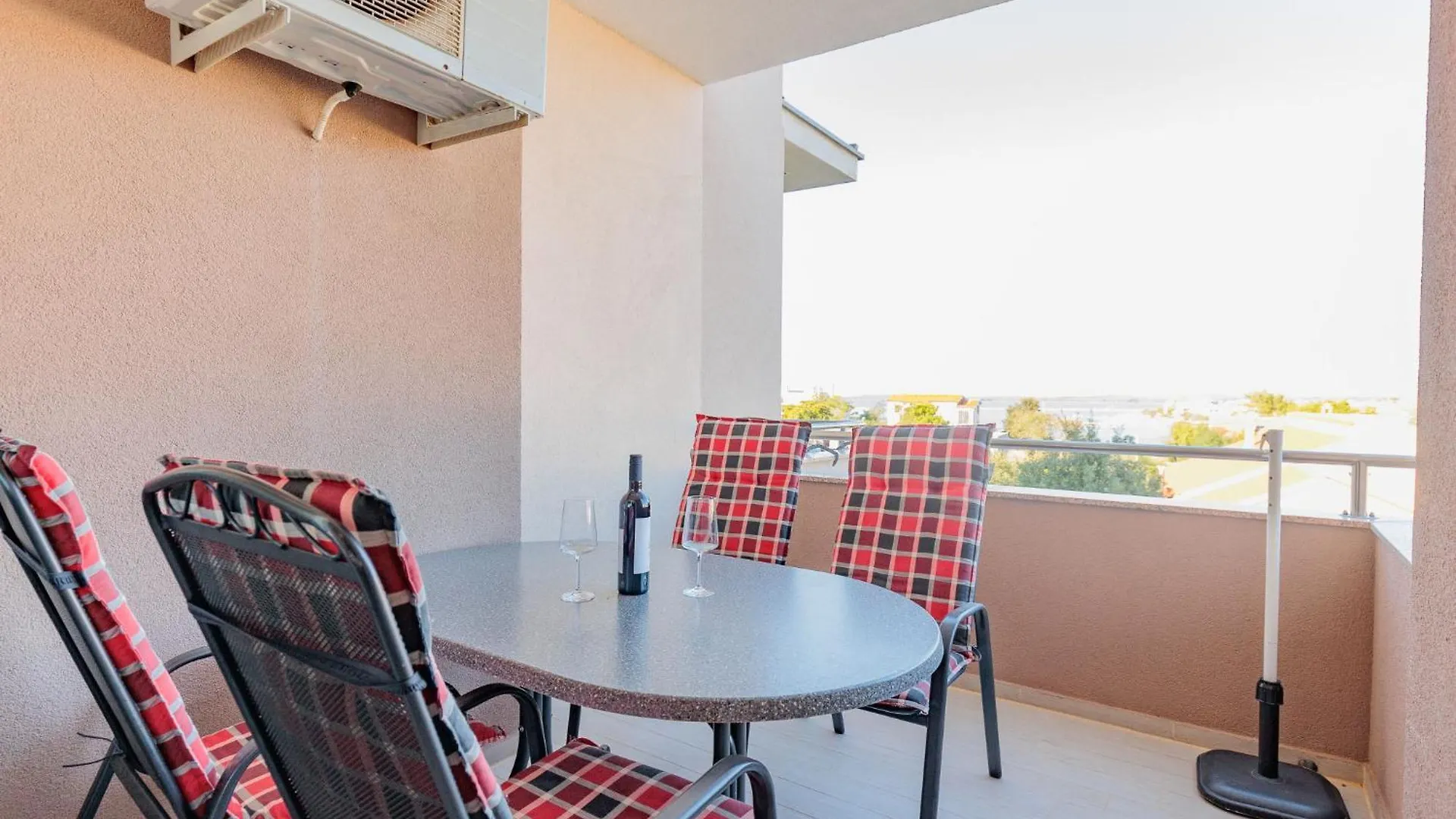 Apartment Mlasina.4 Nin Croatia