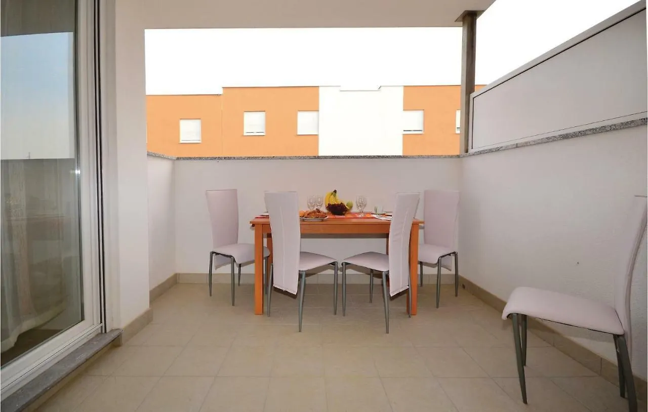 Apartment Mlasina.4 Nin 0*,  Croatia
